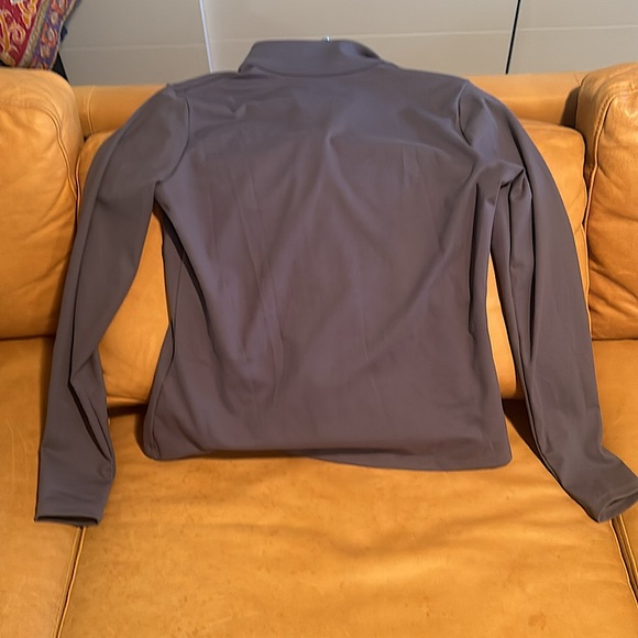 New Under Armour fitted gray motion jacket sz Med - Picture 4 of 4